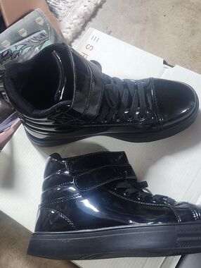 Alexandria Gloss Hi Top